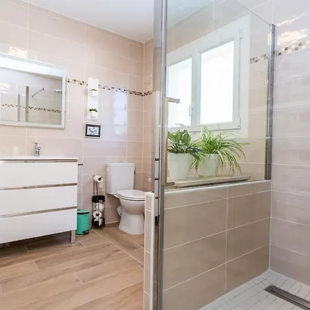 La Moniere Chambres D'hotes Bed and Breakfast Saubion