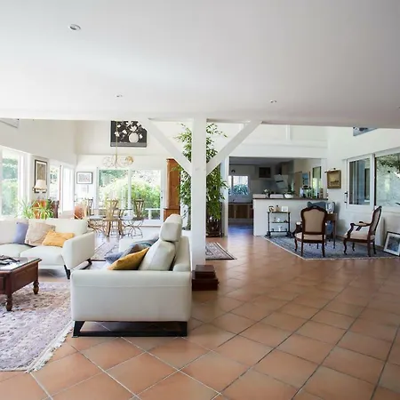 Bed and Breakfast La Moniere Chambres D'hotes Saubion